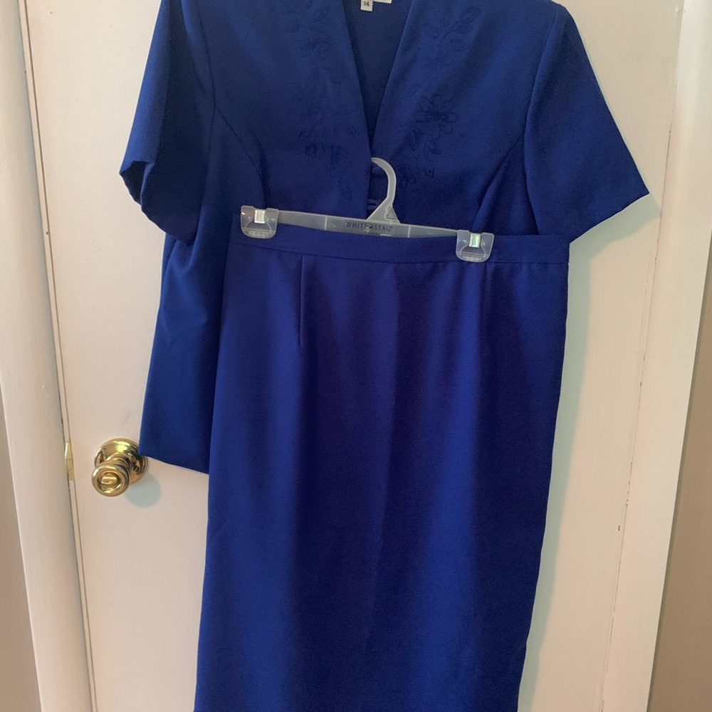 Miss Dorby Elegant Blue 2 piece suit